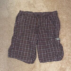 Wrangler VF Jeanswear Men's Brown Plaid Cargo Shorts